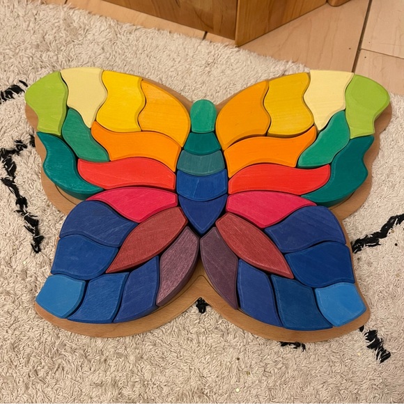 GRIMMS butterfly, RARE!! LIKE NEW!! - Picture 13 of 15